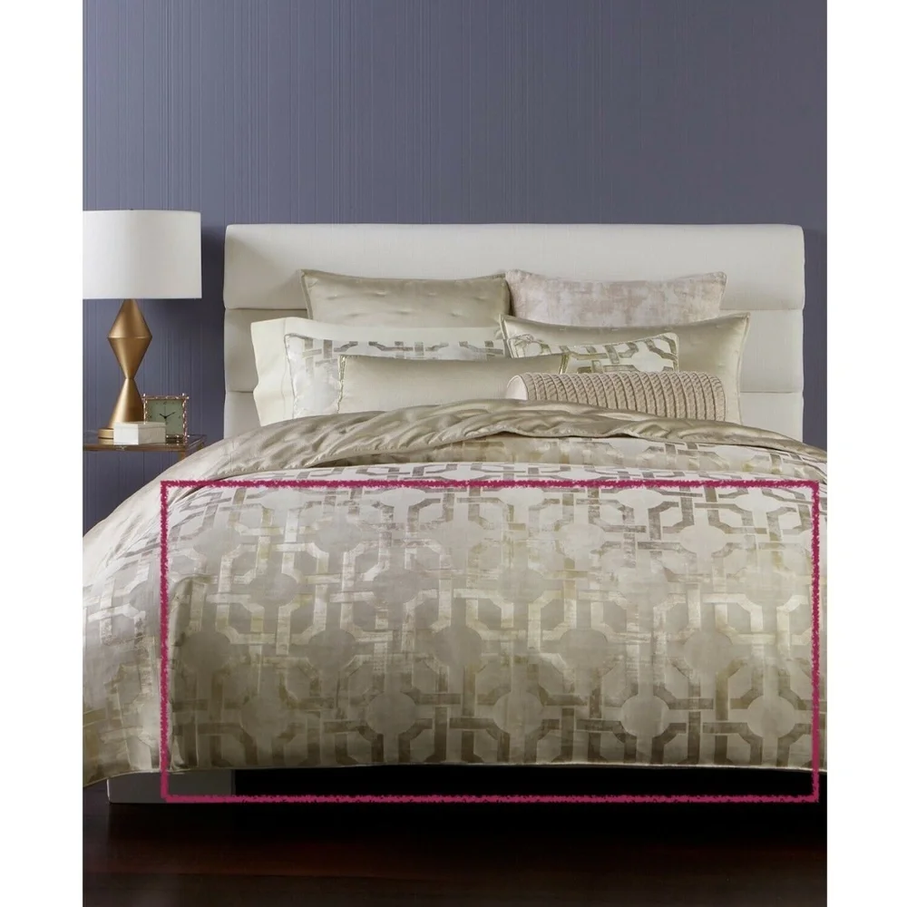 NIB $335 [ Full /‎ Queen ] Duvet Cover for Hotel Collection Fresco Metallic Gold